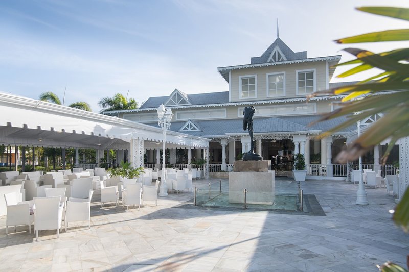 Bahia Principe Grand Aquamarine 8