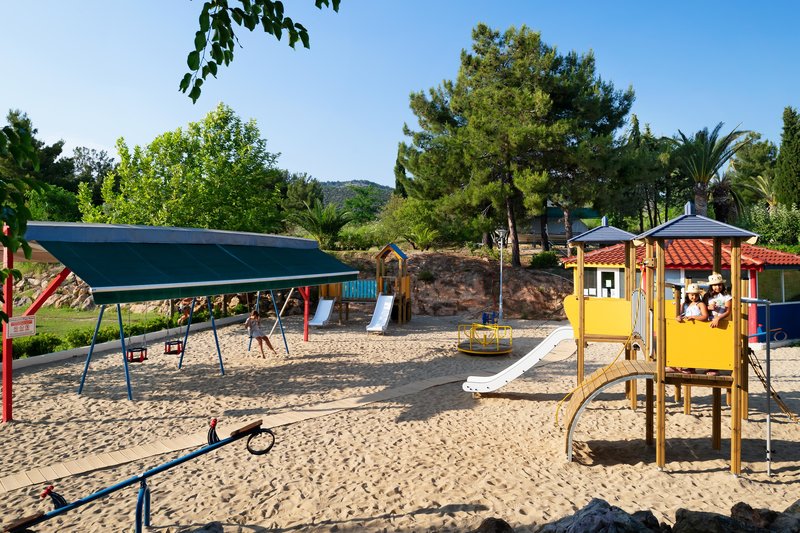 Alexandra Beach 13