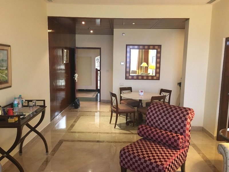 The LaLit Mumbai 23