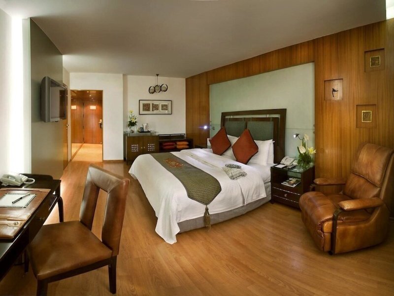 The LaLit Mumbai 40