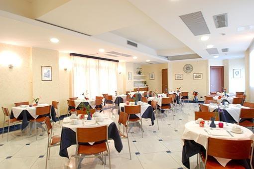 Best Western Blu Hotel Roma 4
