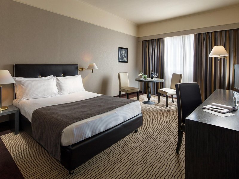 Holiday Inn Eur Parco dei Medici 41