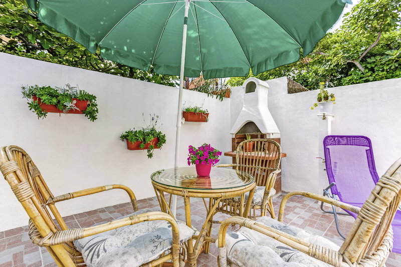 Apartments In Trogir by Smuketa Apartments 2