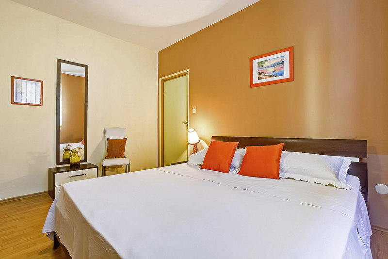 Apartments In Trogir by Smuketa Apartments 5