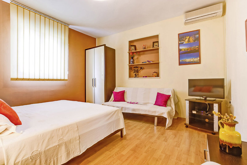 Apartments In Trogir by Smuketa Apartments 7