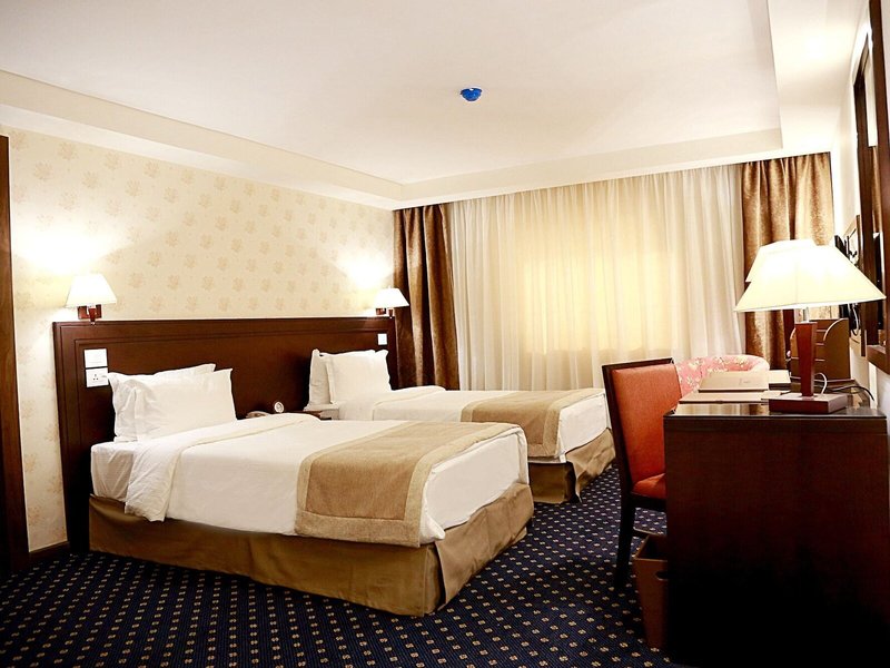 Seven Roses Hotel 30