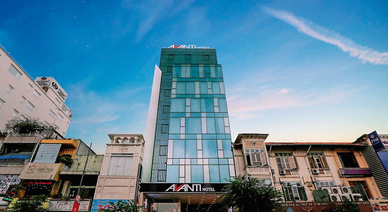 Avanti Hotel 1