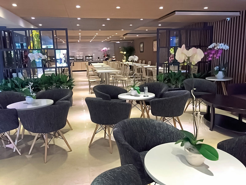 Avanti Hotel 3