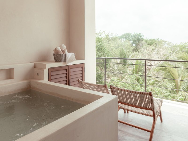 Prana Boutique Hotel 18