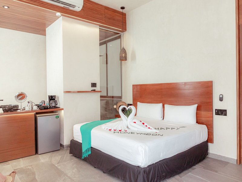Prana Boutique Hotel 36