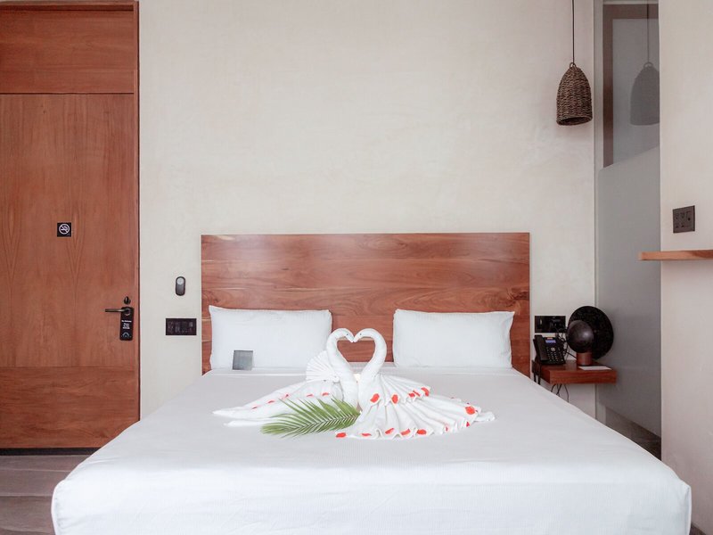 Prana Boutique Hotel 38
