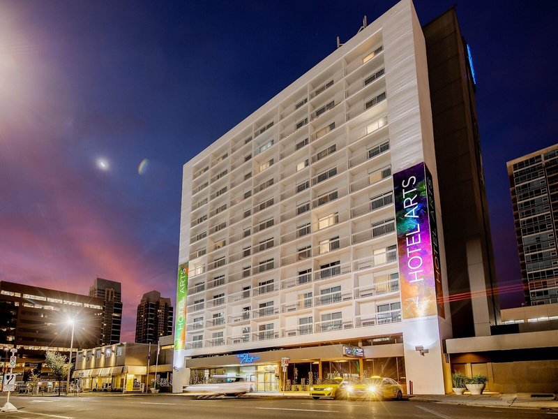 Hotel Arts 2