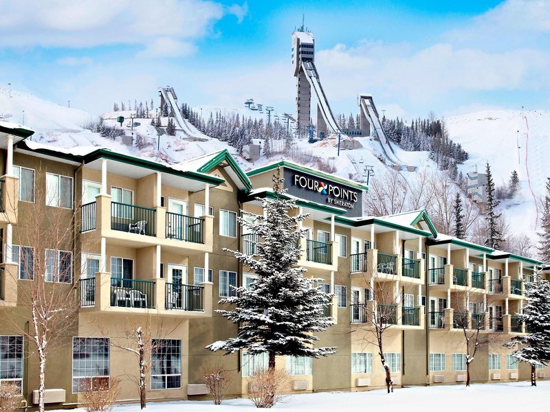 Four Points by Sheraton Hotel & Suites Calgary West 1
