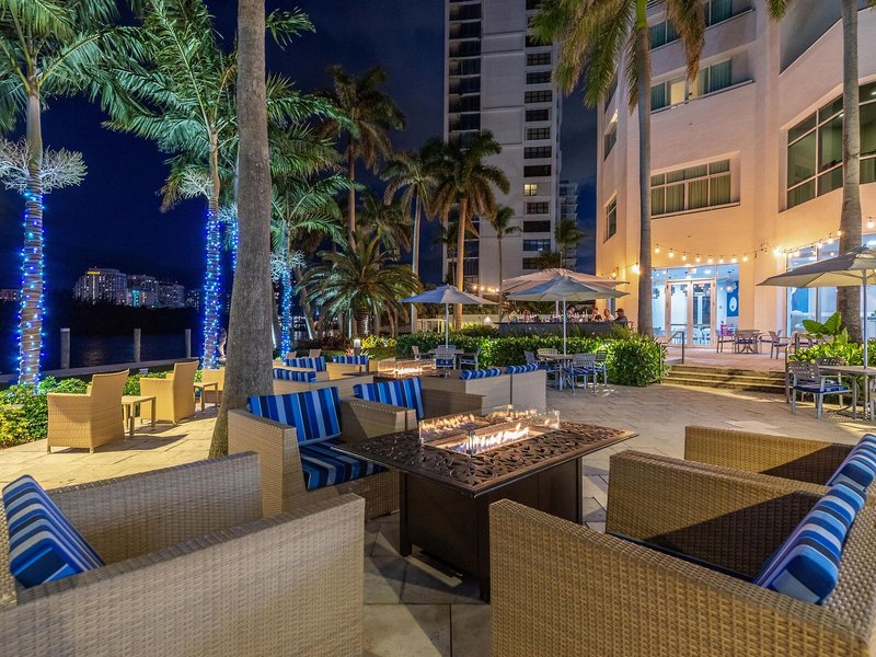 GALLERYone - a DoubleTree Suites by Hilton Hotel 17