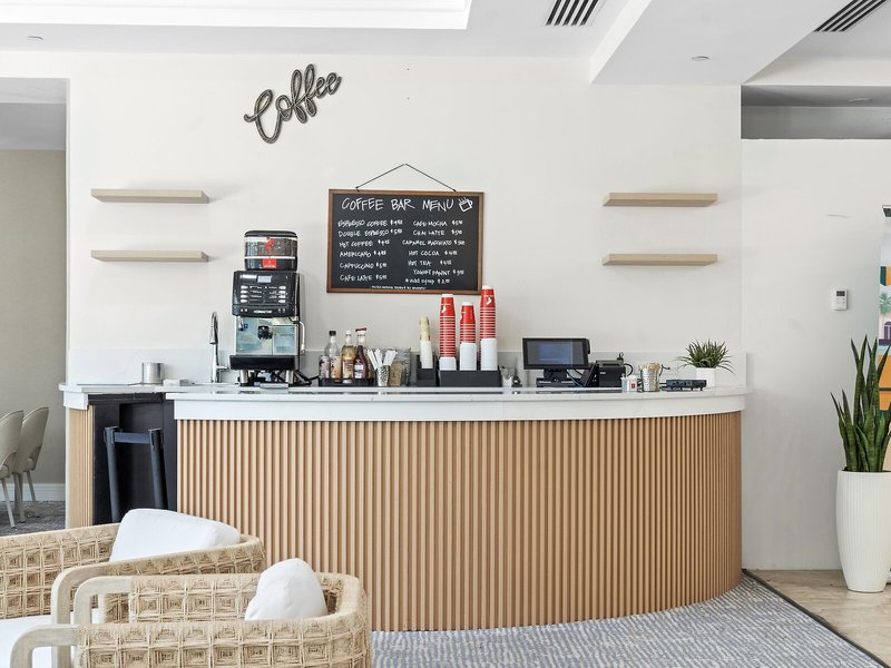 GALLERYone - a DoubleTree Suites by Hilton Hotel 19