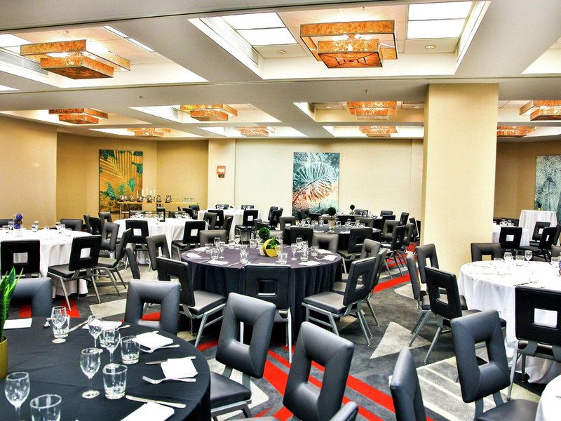 GALLERYone - a DoubleTree Suites by Hilton Hotel 22