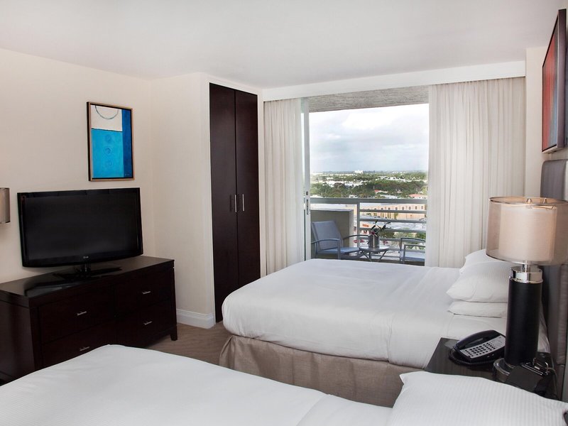 GALLERYone - a DoubleTree Suites by Hilton Hotel 36