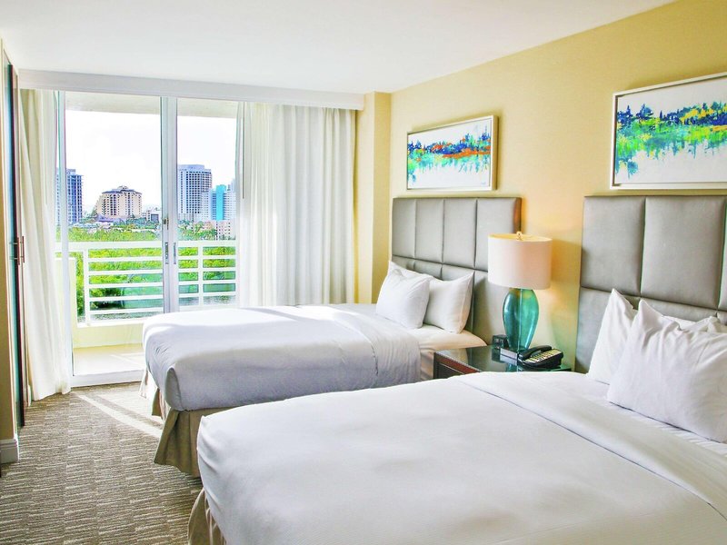 GALLERYone - a DoubleTree Suites by Hilton Hotel 39