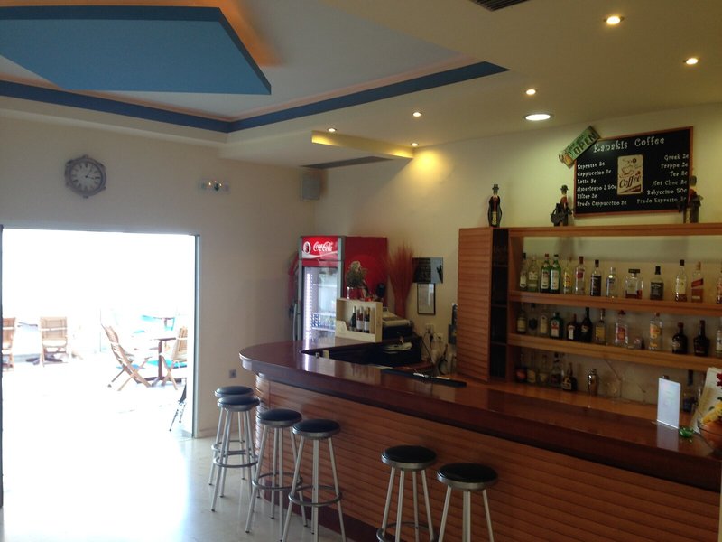 Kanakis Apartments 8