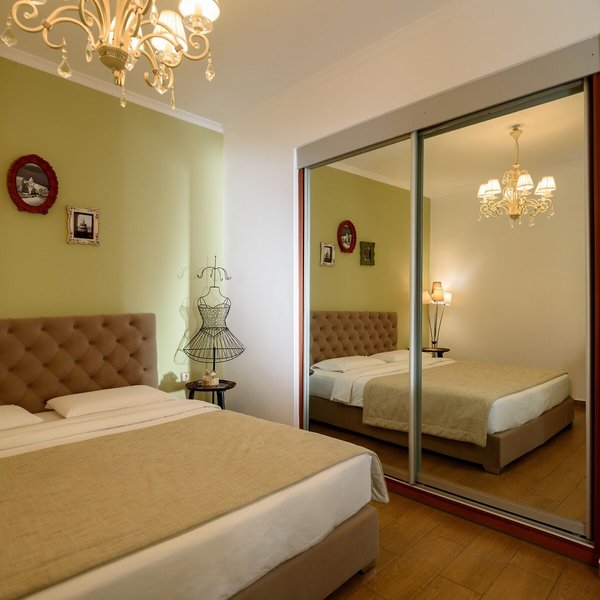 Suite Home Santorini 39