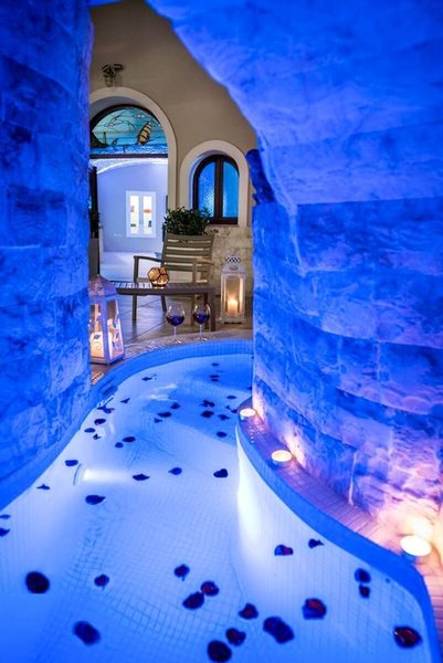 Suite Home Santorini 42