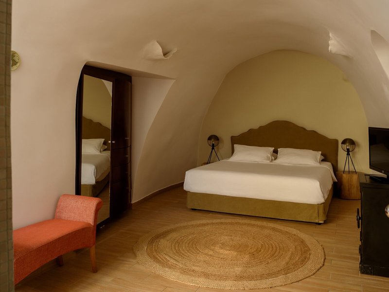 Suite Home Santorini 45