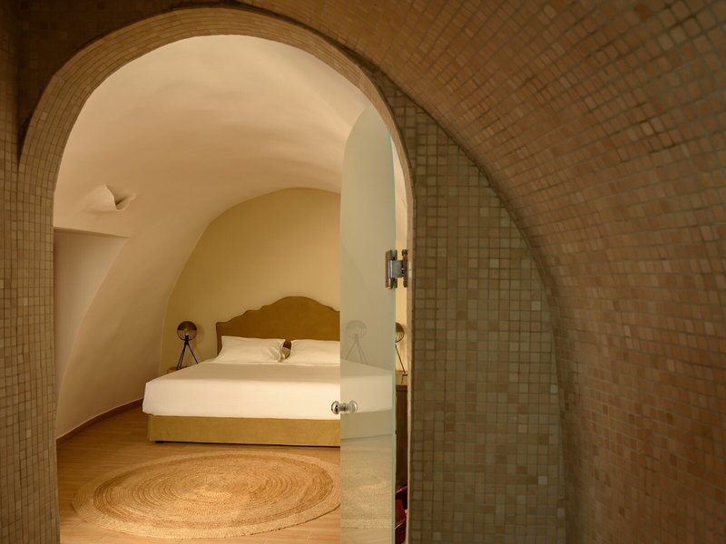 Suite Home Santorini 48