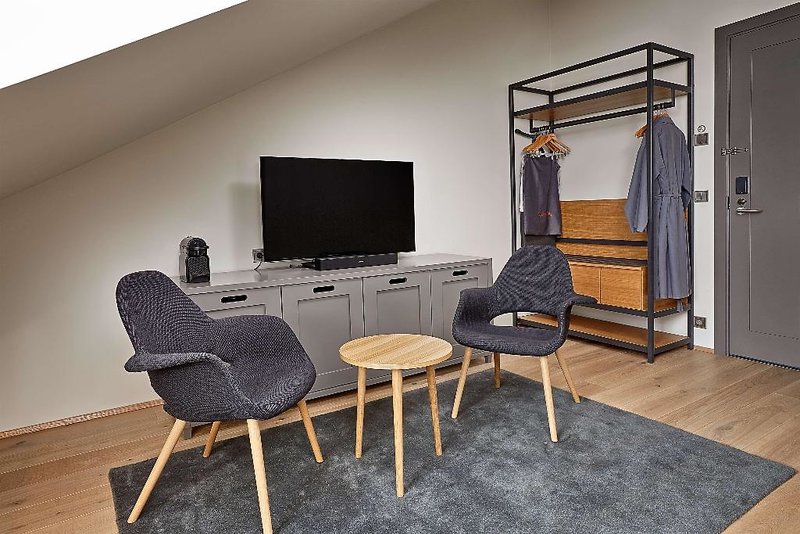 Canopy By Hilton Reykjavik City Centre 1 - Lounge / Lobby