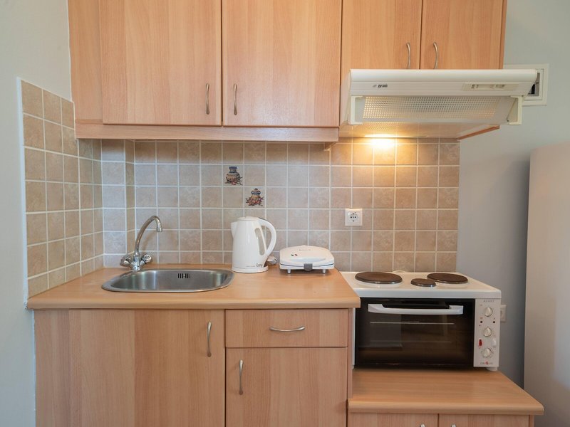 Aggelinas Apartments & Studios 18