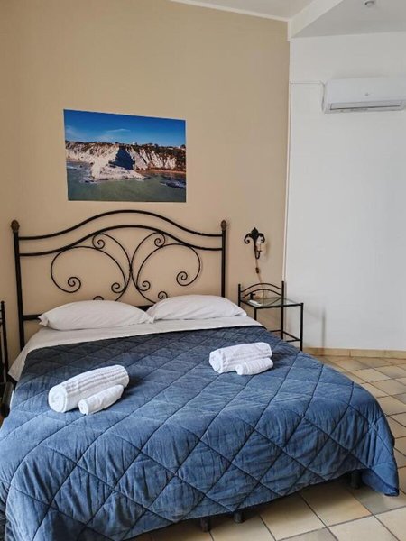 Residenza Dei Baroni Hotel 42
