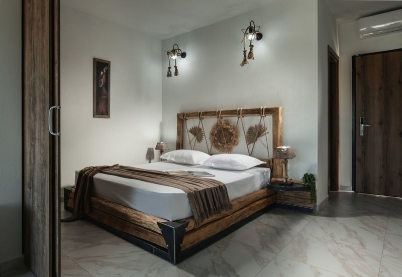 Simon King Studios & Apartments 11