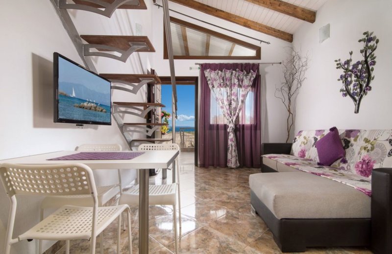 Simon King Studios & Apartments 16