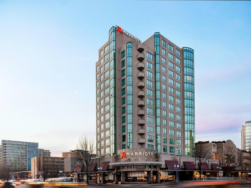 Vancouver Airport Marriott  3