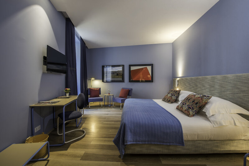 The Editory House Ribeira Porto 7