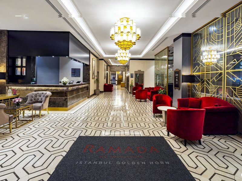 Ramada by Wyndham Istanbul Golden Horn 8