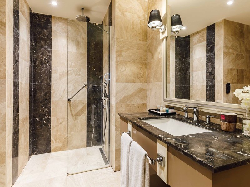 Ramada by Wyndham Istanbul Golden Horn 41