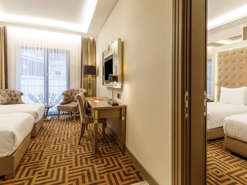 Ramada by Wyndham Istanbul Golden Horn 48