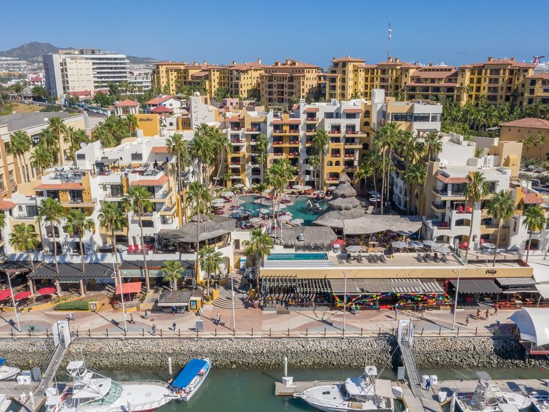 Marina Fiesta Resort & Spa 4