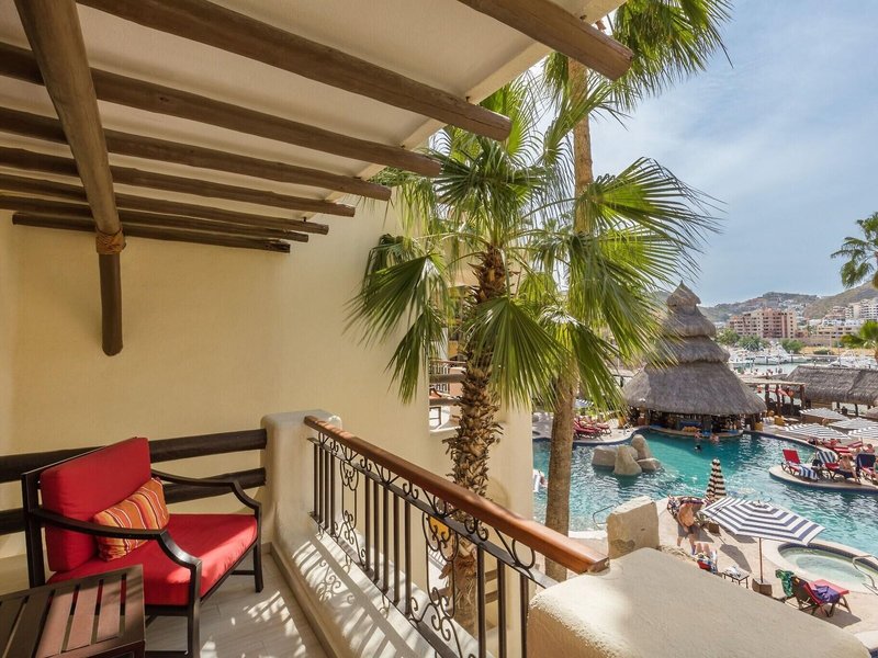 Marina Fiesta Resort & Spa 10