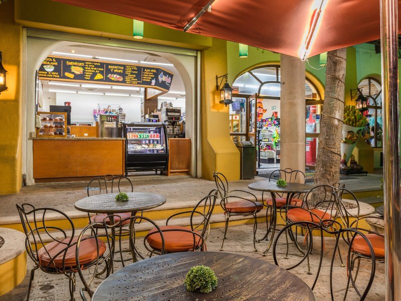 Marina Fiesta Resort & Spa 29