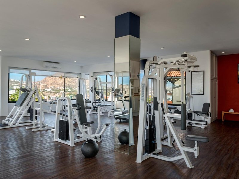 Marina Fiesta Resort & Spa 39