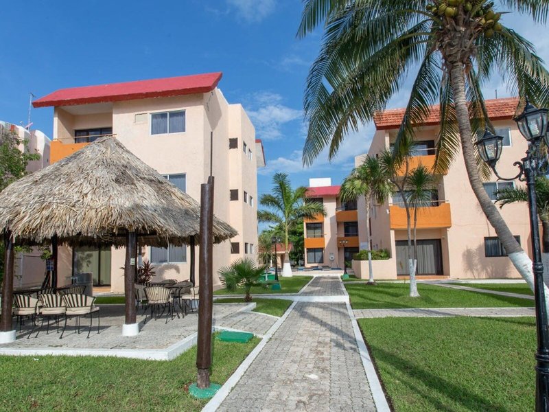 Grand Royal Lagoon 4