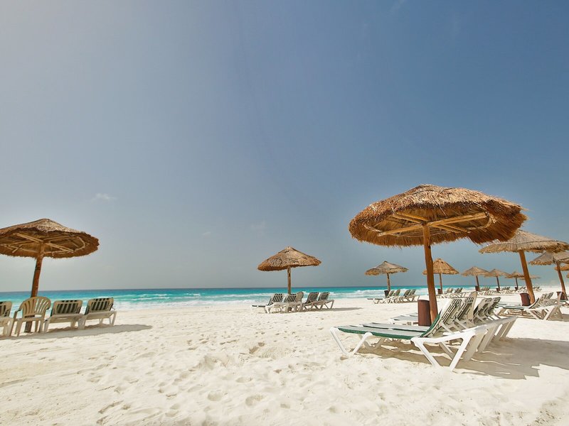 The Royal Sands & Spa 9