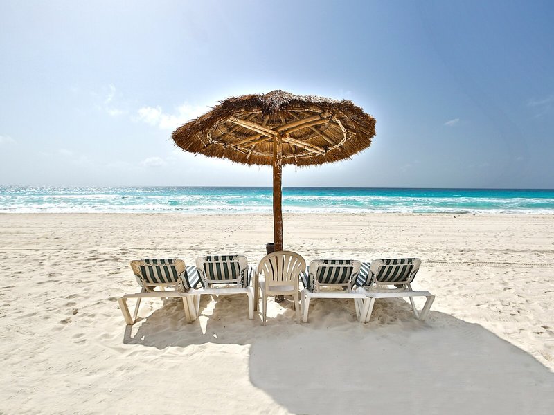 The Royal Sands & Spa 10