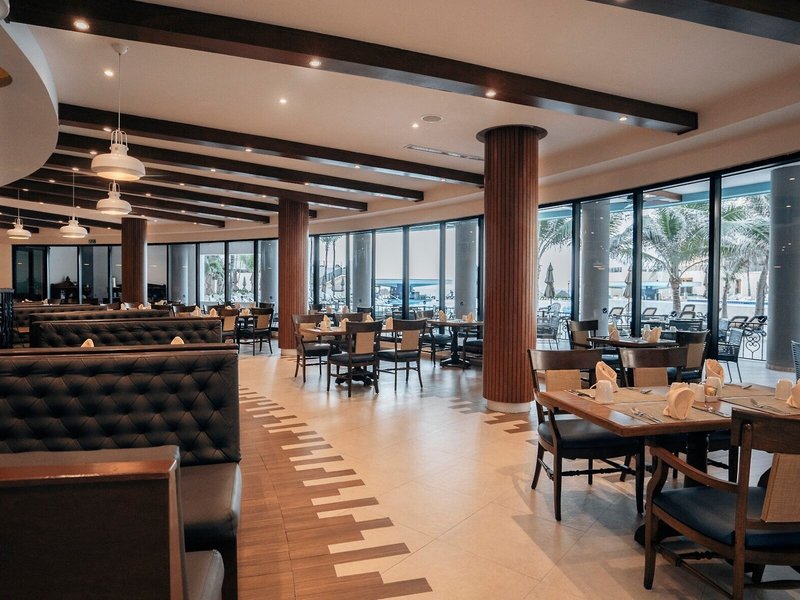 The Royal Sands & Spa 23