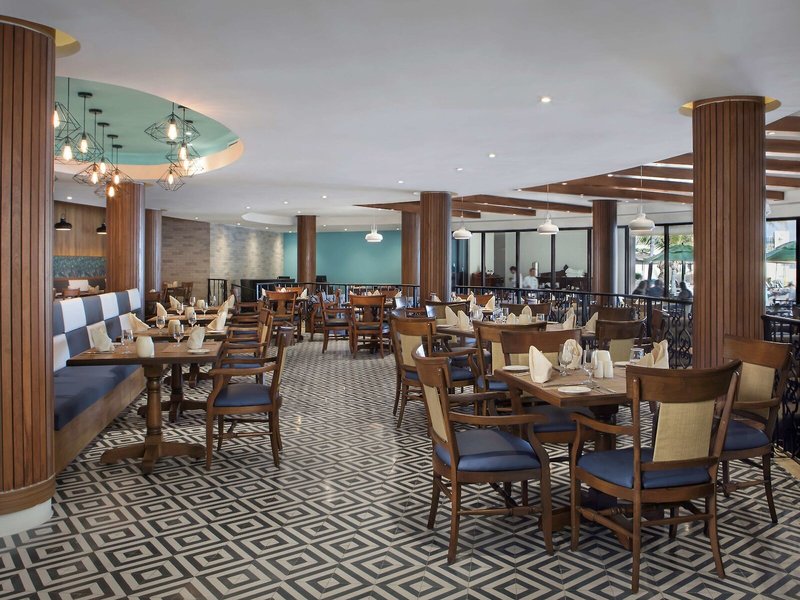 The Royal Sands & Spa 27