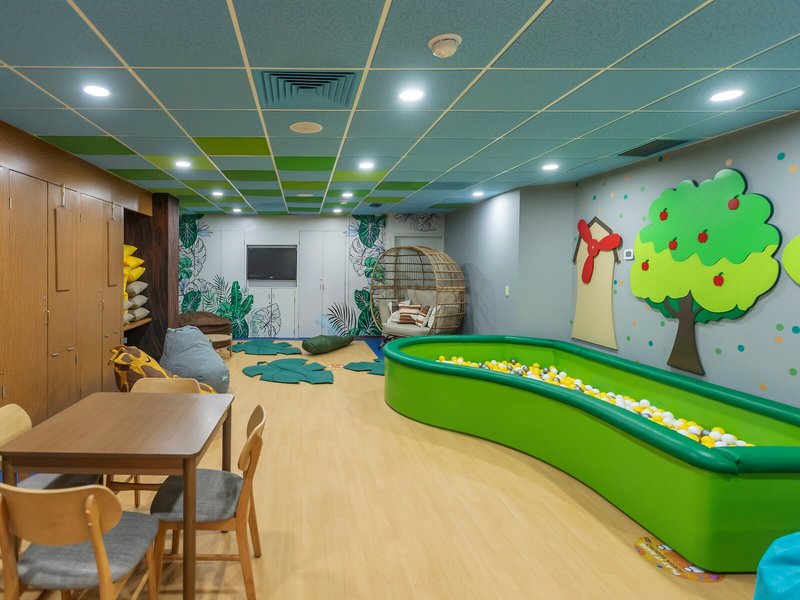 The Royal Sands & Spa 36