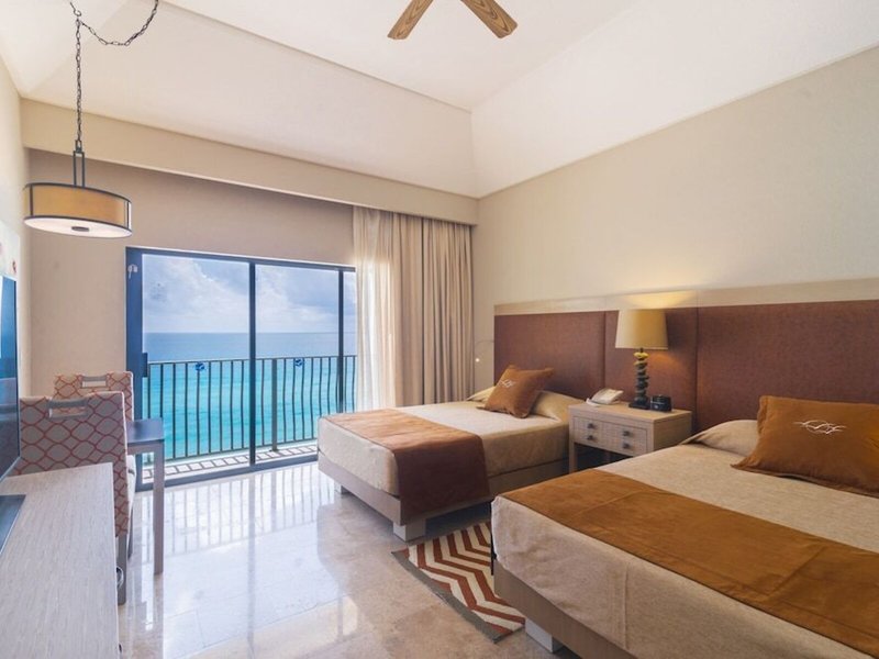 The Royal Sands & Spa 45