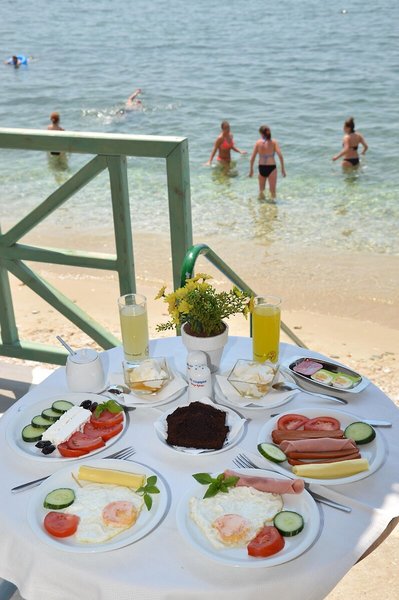 Thalassies & Thalassies Nouveau 5 - Beach