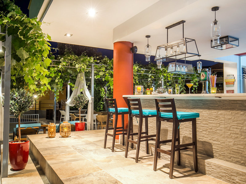 Thalassies & Thalassies Nouveau 9 - Outdoor Pool